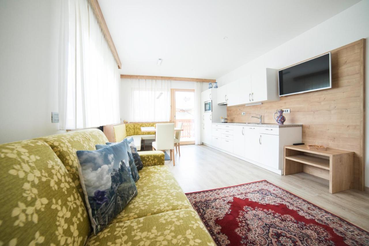 Residence Ravisa Dolomites เซลวาดีวัลการ์เดนา ภายนอก รูปภาพ