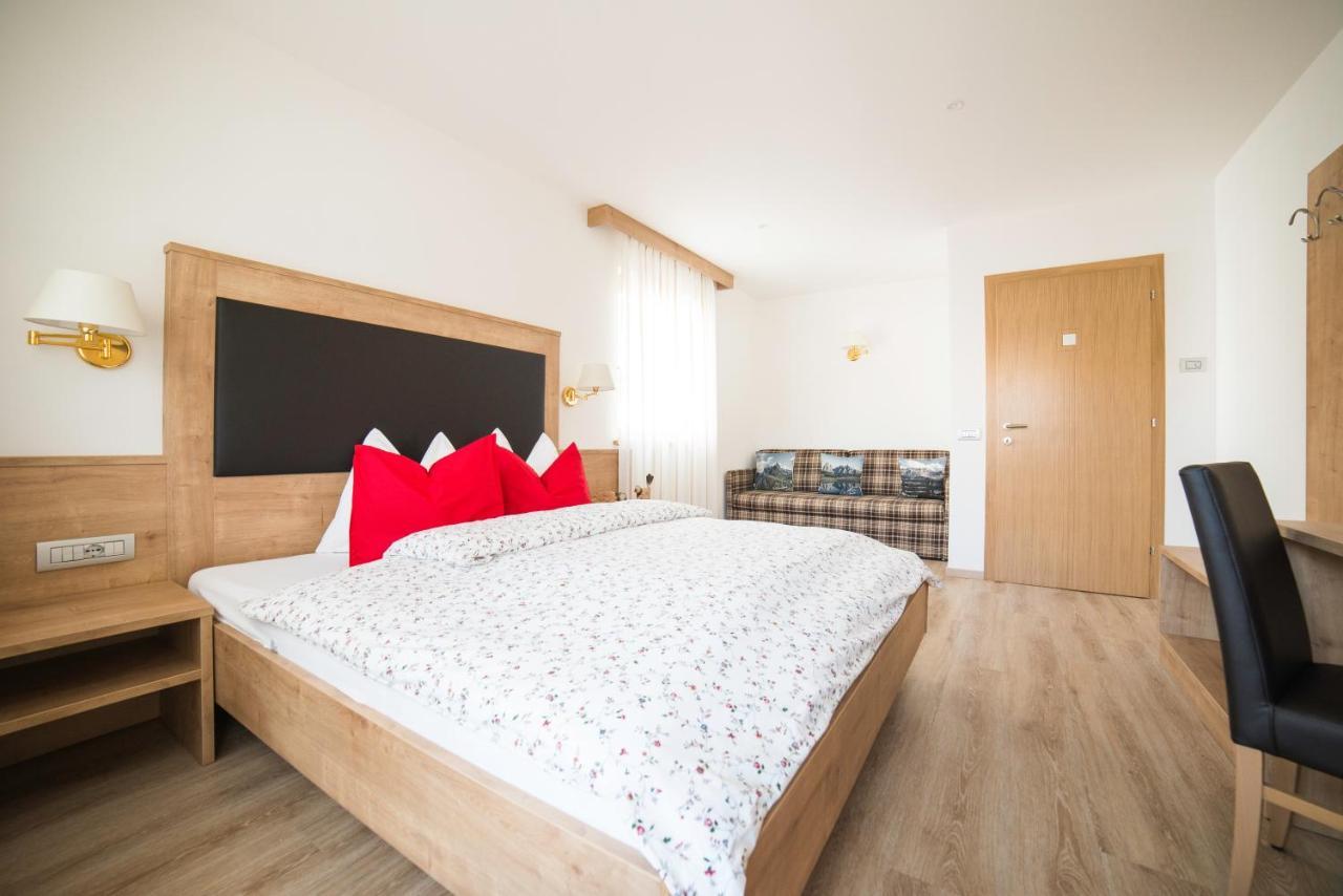 Residence Ravisa Dolomites เซลวาดีวัลการ์เดนา ภายนอก รูปภาพ
