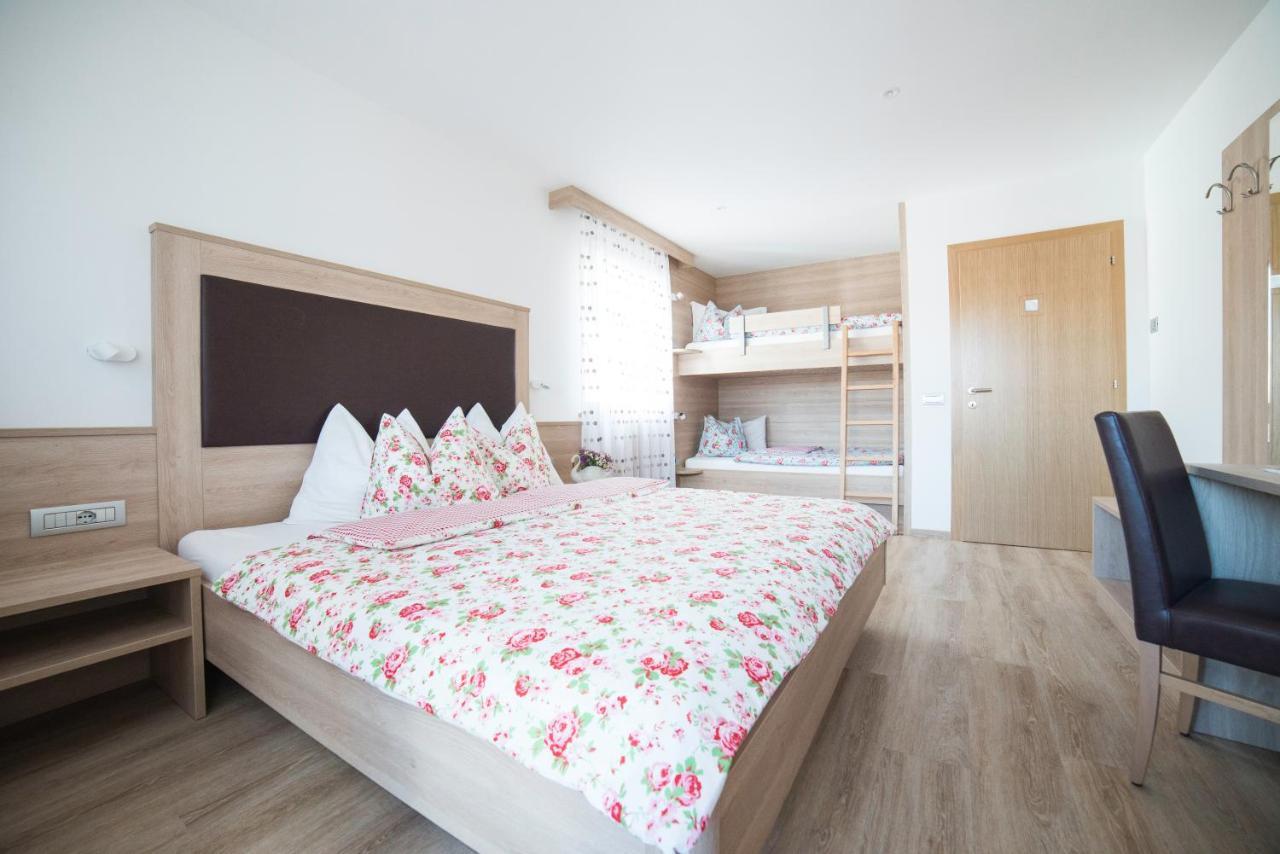 Residence Ravisa Dolomites เซลวาดีวัลการ์เดนา ภายนอก รูปภาพ