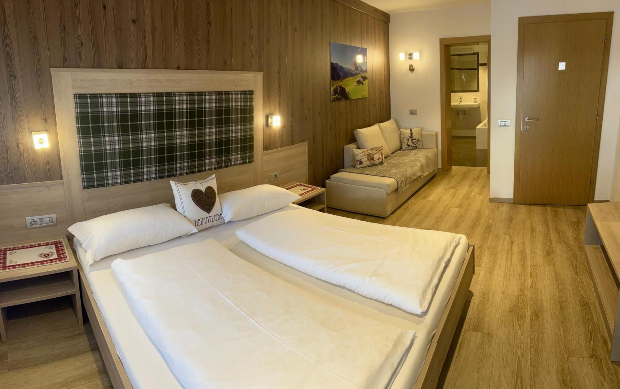 Residence Ravisa Dolomites เซลวาดีวัลการ์เดนา ภายนอก รูปภาพ