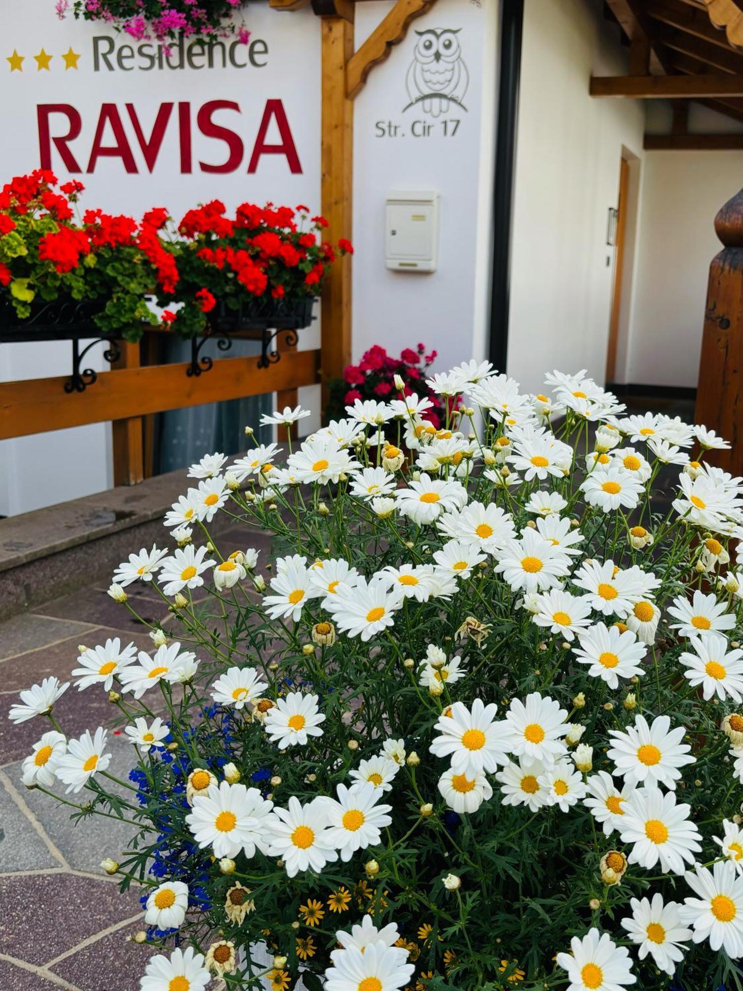 Residence Ravisa Dolomites เซลวาดีวัลการ์เดนา ภายนอก รูปภาพ